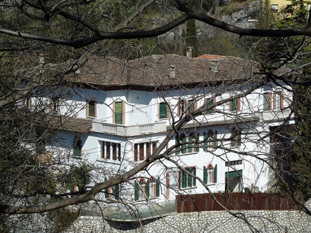Garden Belvedere B&B Torbole Sul Garda Exterior photo